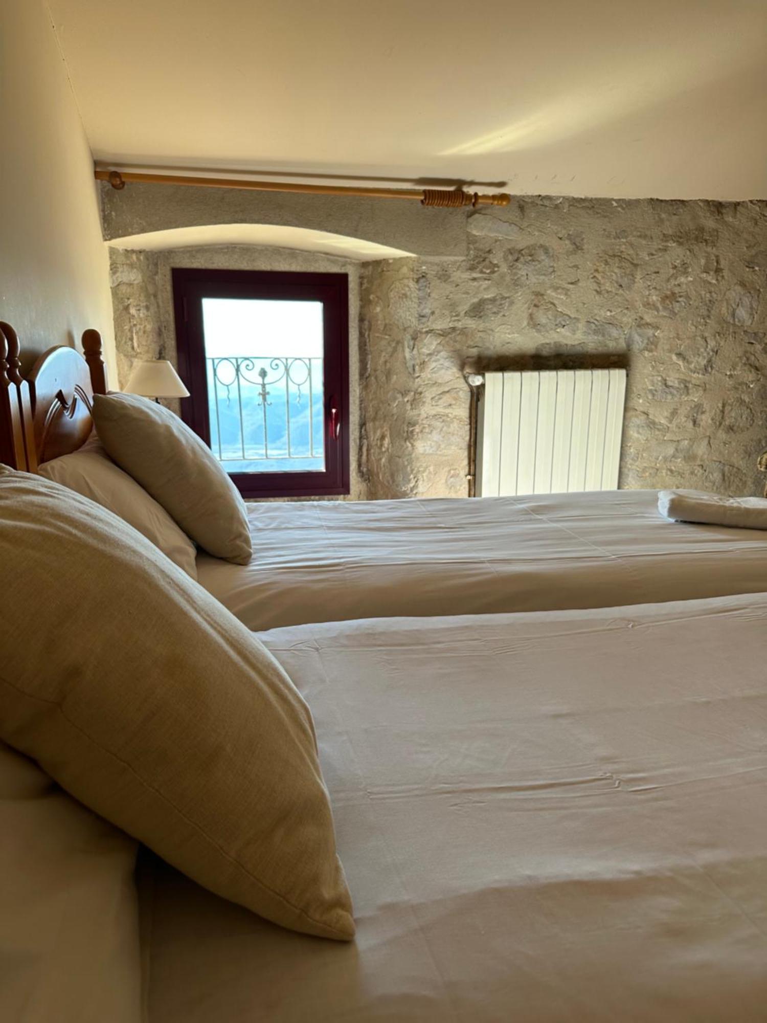 Hotel Santuari Mare De Deu Del Mont Restaurant-Hostatgeria Beuda Exteriér fotografie